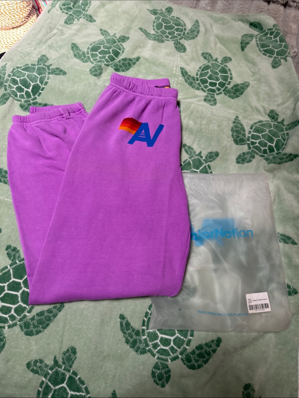 Aviator Nation Women’s Sweatpants
